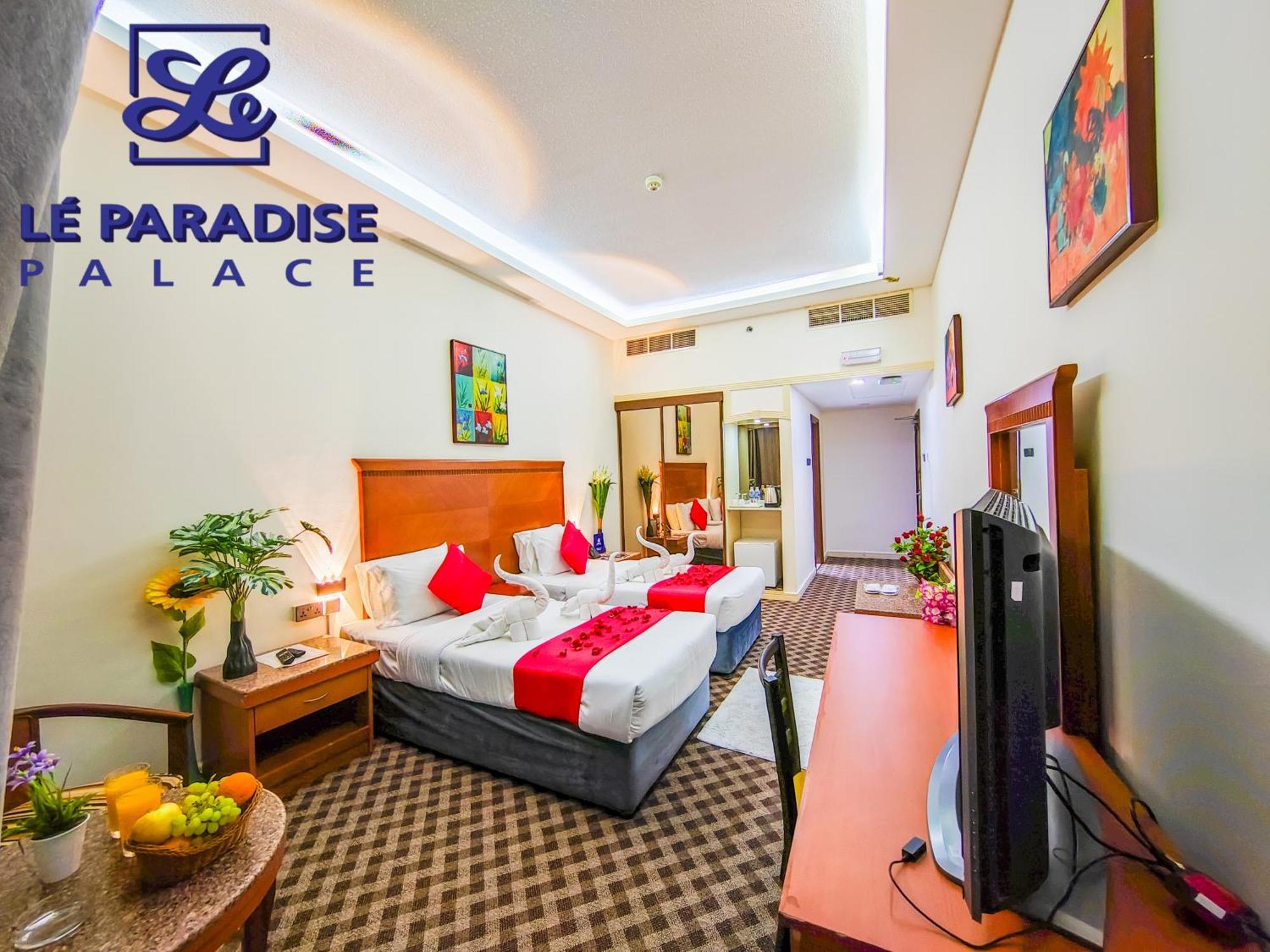 Le Paradise Palace Hotel Дубай Экстерьер фото