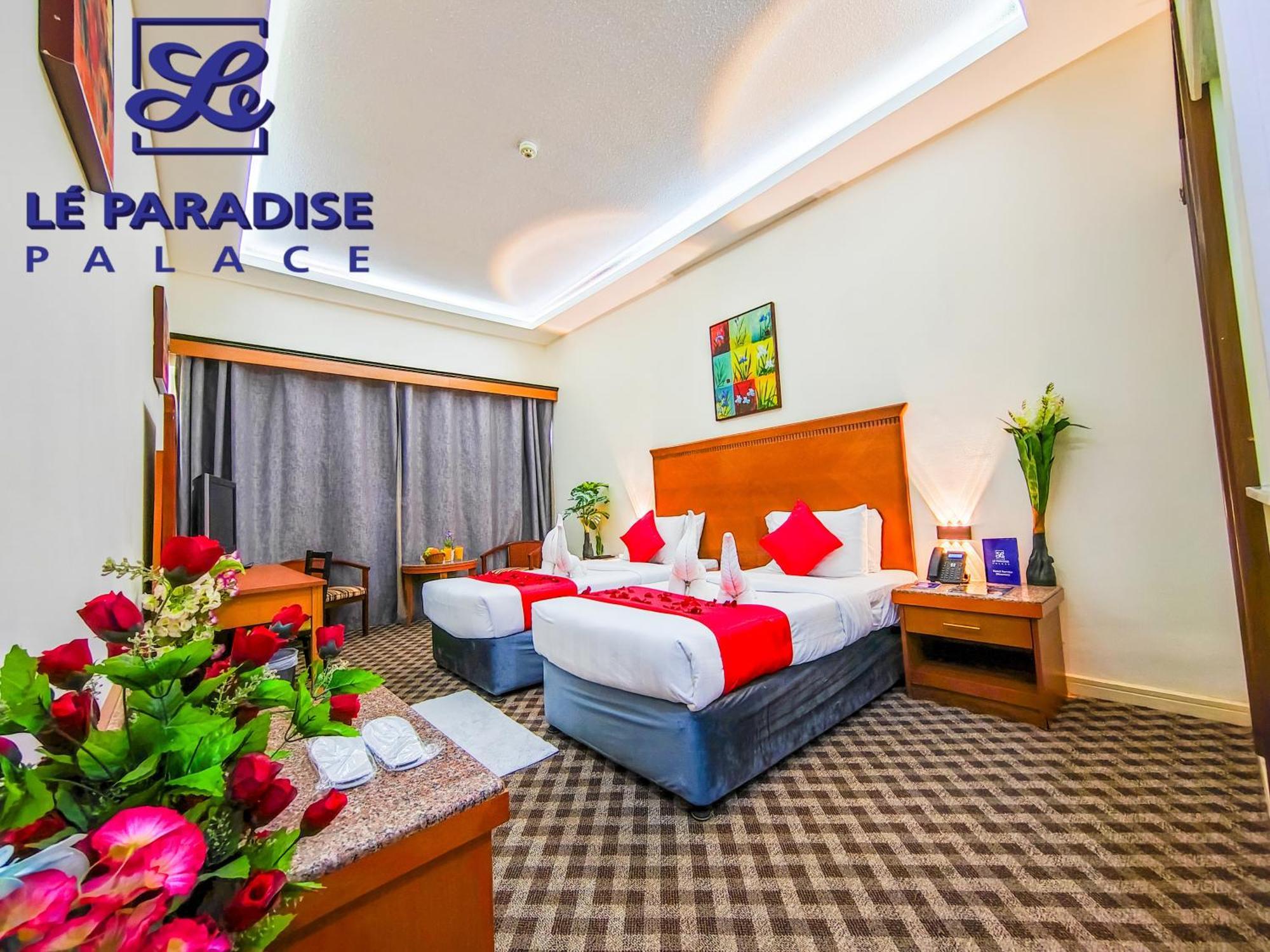 Le Paradise Palace Hotel Дубай Экстерьер фото