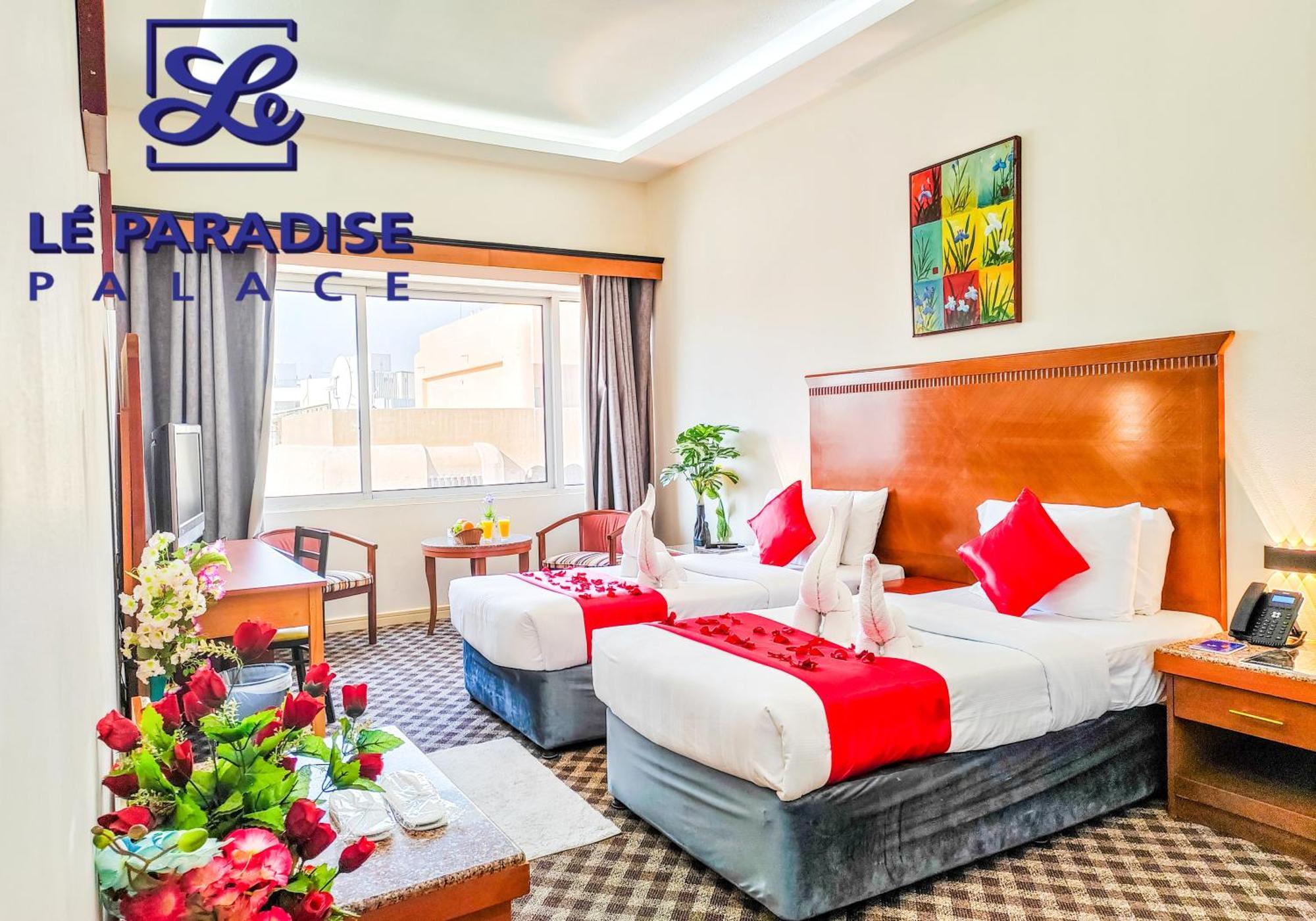 Le Paradise Palace Hotel Дубай Экстерьер фото